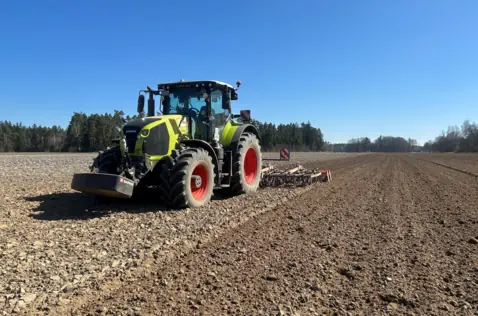 Claas2.jpg