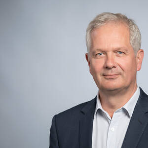 peter_pickel_1504 (1) (1).jpg